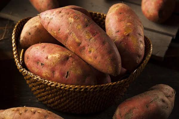 SWEET POTATO (1 kg)